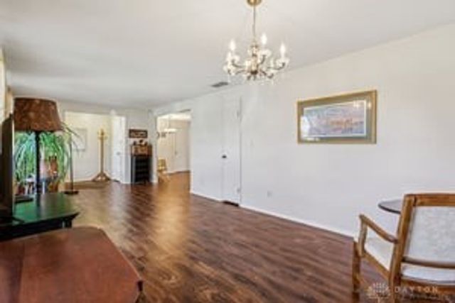 7500 Dial Drive, Huber Heights, OH 45424