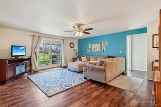 7500 Dial Drive, Huber Heights, OH 45424