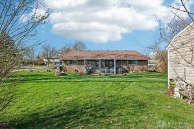 7500 Dial Drive, Huber Heights, OH 45424