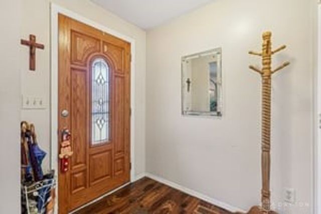 7500 Dial Drive, Huber Heights, OH 45424