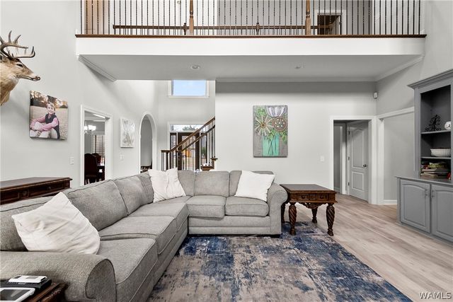 2706 Lake Crest Dr, Tuscaloosa, AL 35406