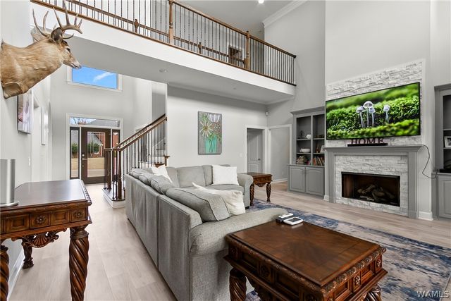 2706 Lake Crest Dr, Tuscaloosa, AL 35406