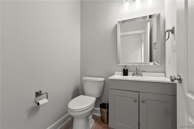 2706 Lake Crest Dr, Tuscaloosa, AL 35406