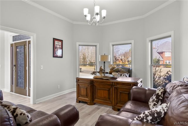 2706 Lake Crest Dr, Tuscaloosa, AL 35406