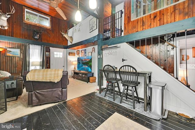 1443 RAILROAD RD, Dauberville, PA 19533