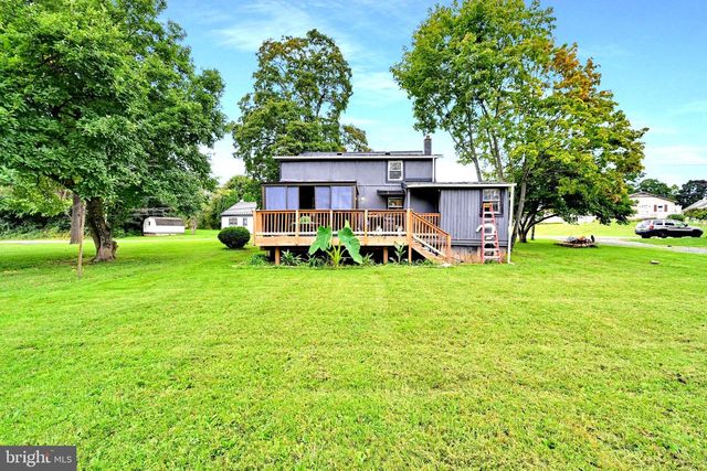 1443 RAILROAD RD, Dauberville, PA 19533