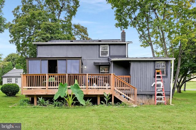 1443 RAILROAD RD, Dauberville, PA 19533