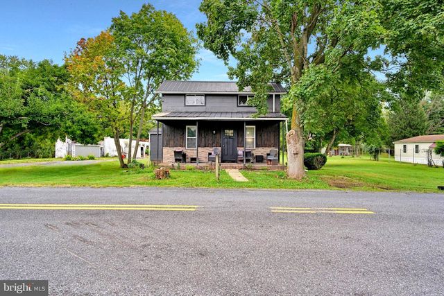 1443 RAILROAD RD, Dauberville, PA 19533