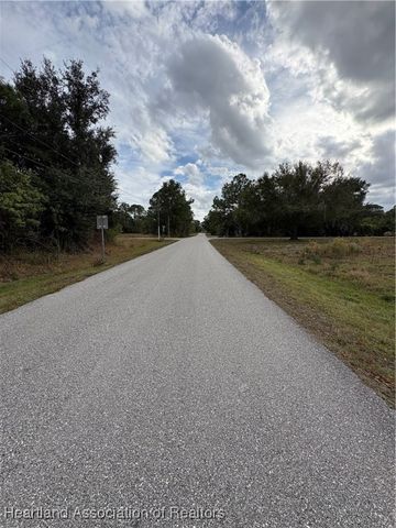605 Fairfield Avenue, Lake Placid, FL 33852