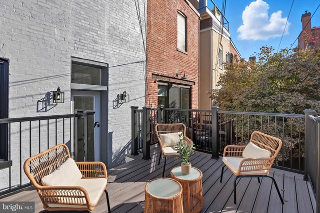 910 WESTMINSTER ST NW, Washington, DC 20001