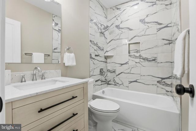 910 WESTMINSTER ST NW, Washington, DC 20001