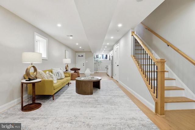 910 WESTMINSTER ST NW, Washington, DC 20001