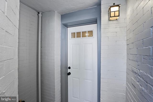 910 WESTMINSTER ST NW, Washington, DC 20001