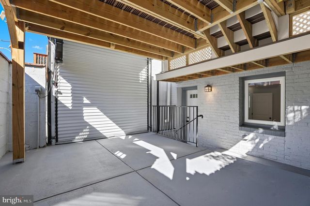 910 WESTMINSTER ST NW, Washington, DC 20001