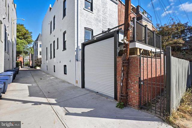 910 WESTMINSTER ST NW, Washington, DC 20001