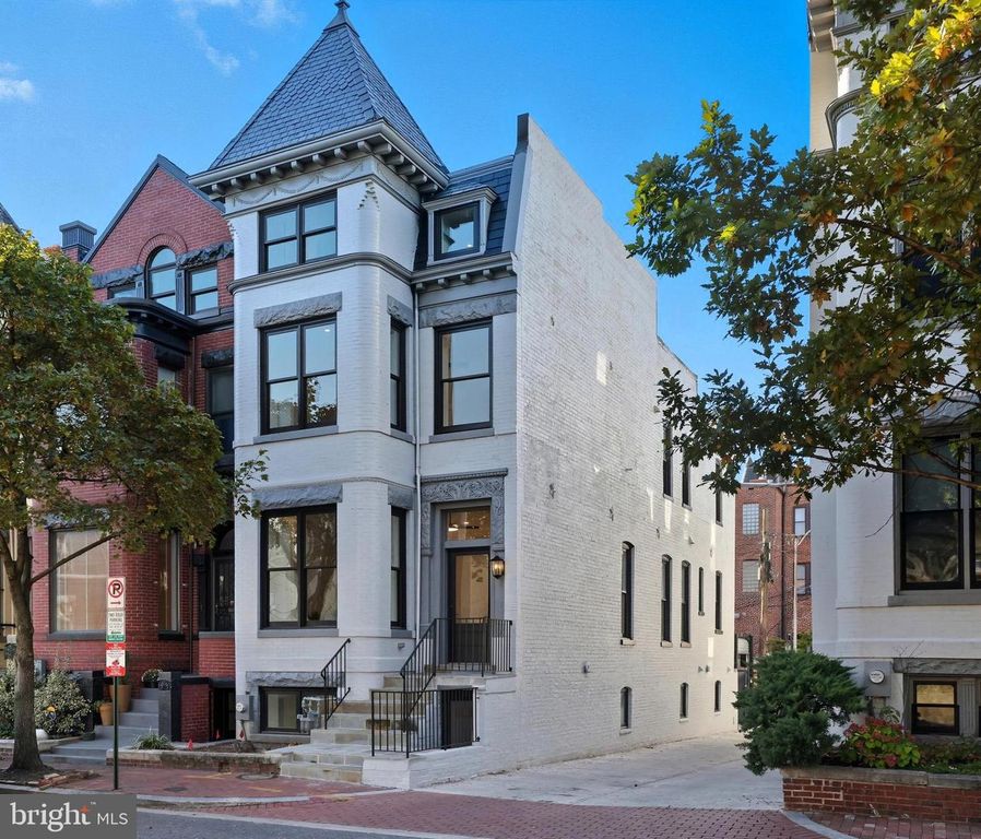 910 WESTMINSTER ST NW, Washington, DC 20001