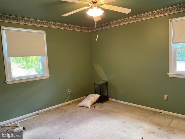 1601 MCCALL AVE, Mays Landing, NJ 08330