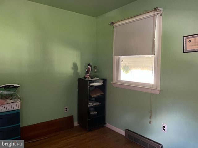 1601 MCCALL AVE, Mays Landing, NJ 08330