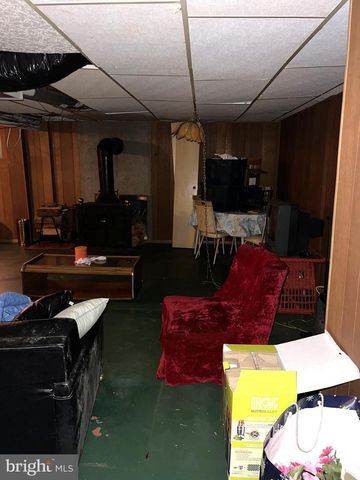 1601 MCCALL AVE, Mays Landing, NJ 08330