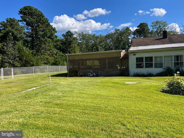 1601 MCCALL AVE, Mays Landing, NJ 08330