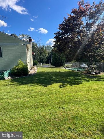 1601 MCCALL AVE, Mays Landing, NJ 08330