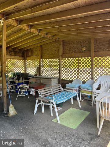 1601 MCCALL AVE, Mays Landing, NJ 08330