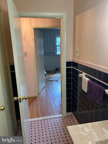 1601 MCCALL AVE, Mays Landing, NJ 08330