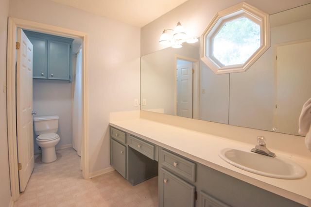 3000 Shadow Lawn Street, Brenham, TX 77833