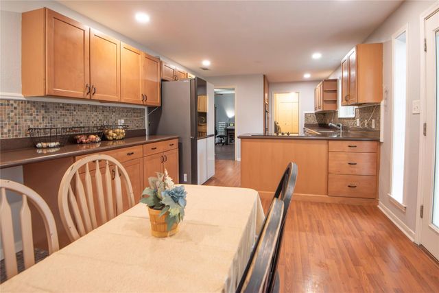 3000 Shadow Lawn Street, Brenham, TX 77833