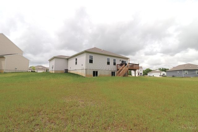 1802 Oak Cove, Goshen Twp, OH 45150