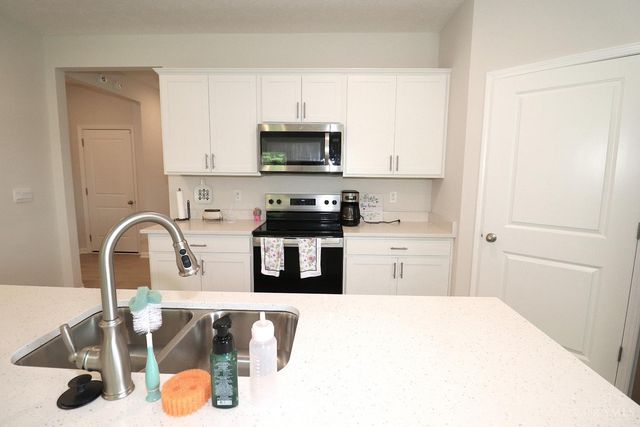 1802 Oak Cove, Goshen Twp, OH 45150