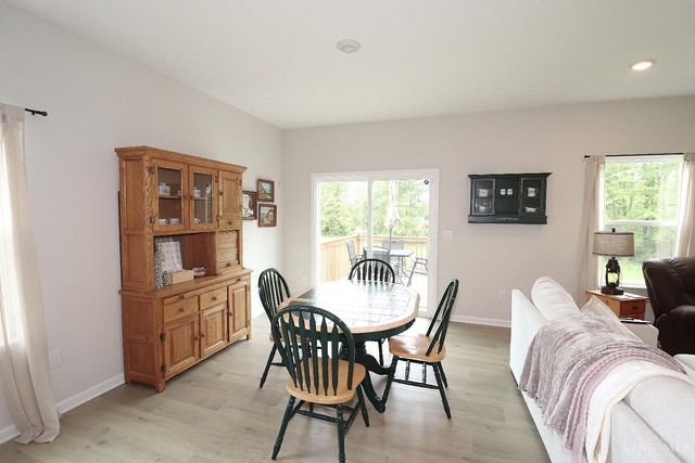 1802 Oak Cove, Goshen Twp, OH 45150