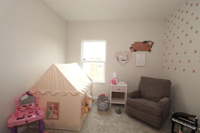 1802 Oak Cove, Goshen Twp, OH 45150