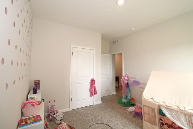 1802 Oak Cove, Goshen Twp, OH 45150