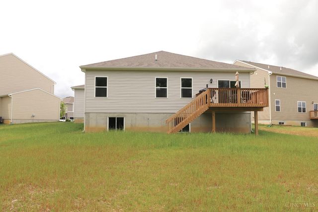 1802 Oak Cove, Goshen Twp, OH 45150