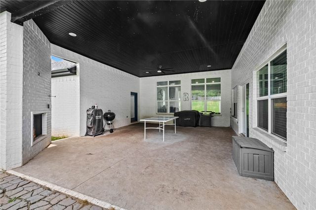 1440 Westridge Lane, Centerton, AR 72719