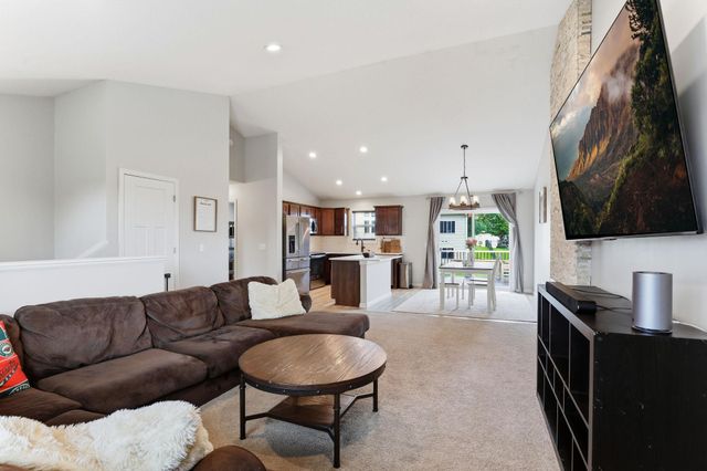 238 15th Avenue SE, Lonsdale, MN 55046