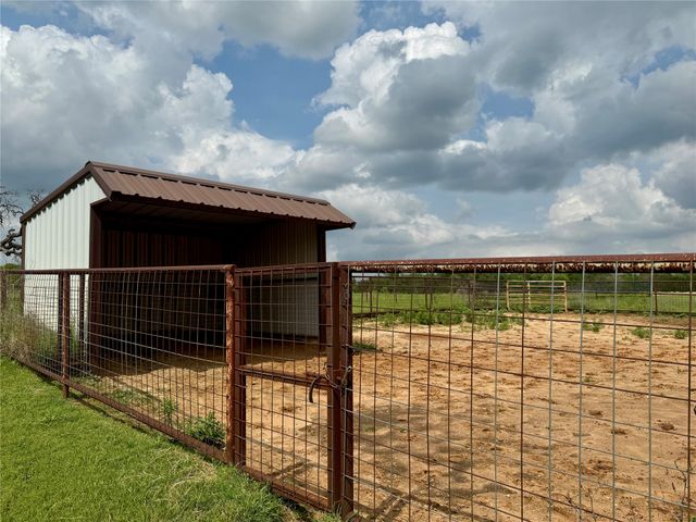 302 Poplar Street, Hico, TX 76457