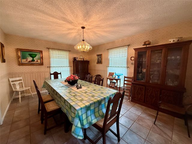 302 Poplar Street, Hico, TX 76457