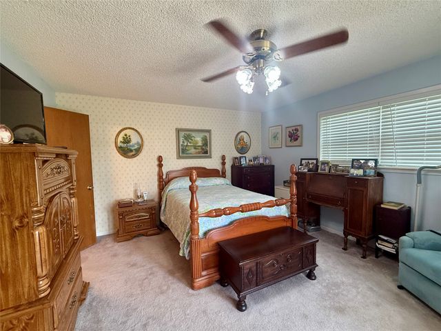 302 Poplar Street, Hico, TX 76457