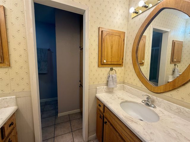 302 Poplar Street, Hico, TX 76457