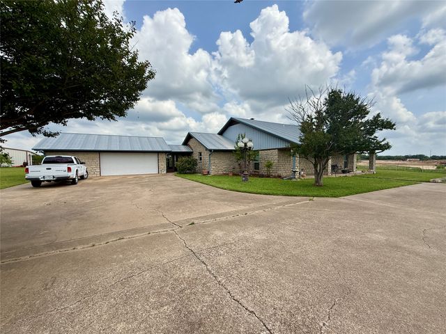 302 Poplar Street, Hico, TX 76457