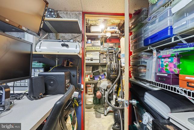 1934 W LIVINGSTON ST, Allentown, PA 18104