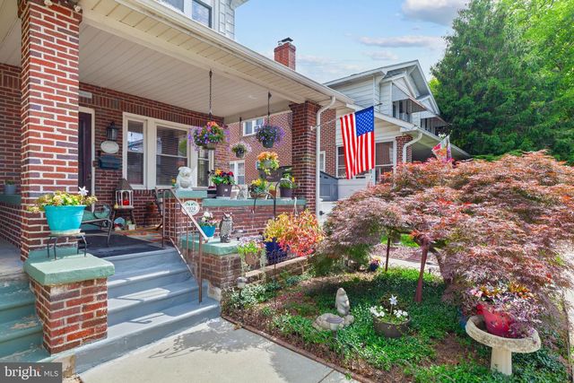 1934 W LIVINGSTON ST, Allentown, PA 18104