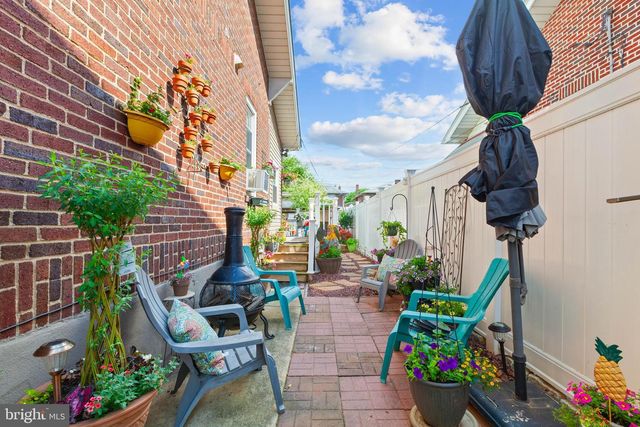1934 W LIVINGSTON ST, Allentown, PA 18104