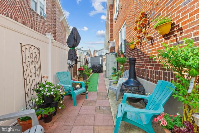 1934 W LIVINGSTON ST, Allentown, PA 18104