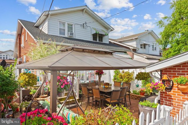 1934 W LIVINGSTON ST, Allentown, PA 18104