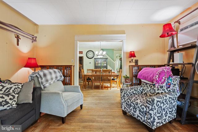 1934 W LIVINGSTON ST, Allentown, PA 18104