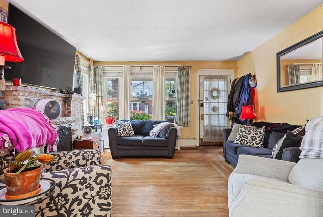 1934 W LIVINGSTON ST, Allentown, PA 18104