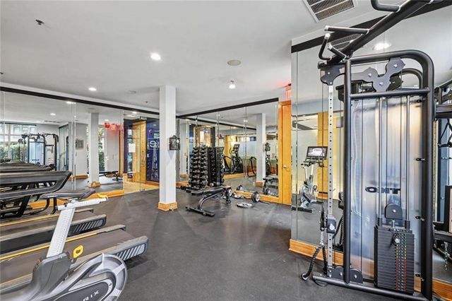 390 17th NW Street 2030, Atlanta, GA 30363